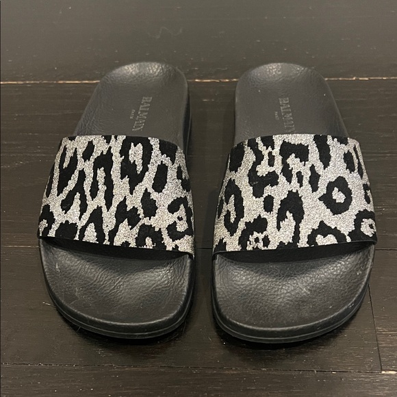Balmain Shoes - Balmain Black Textured Slides Size 35